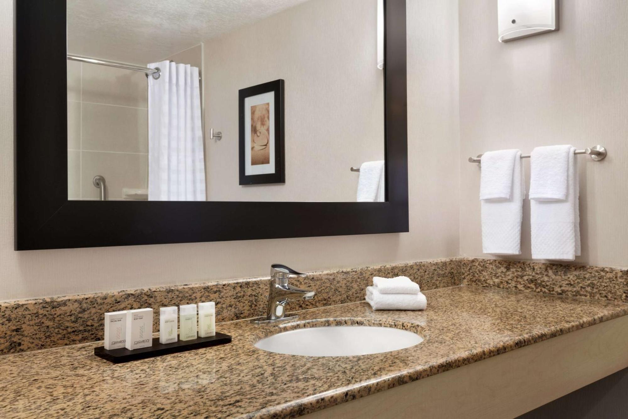 Embassy Suites By Hilton Convention Center Las Vegas Eksteriør billede